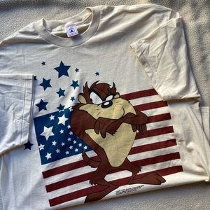 Vintage 90s Looney Tunes Taz Cartoons Tee XXL